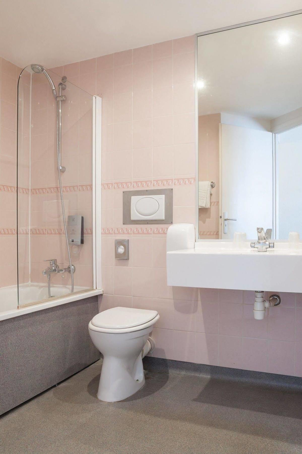 Logis Hotel L'Escargotiere Dijon Sud - Chenôve Екстериор снимка